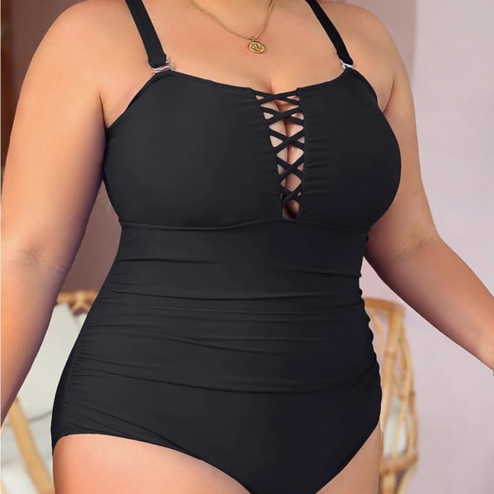 NWT Yonique Women 14W (16) One Piece Swimsuit Tummy Control Bathing Suit Black